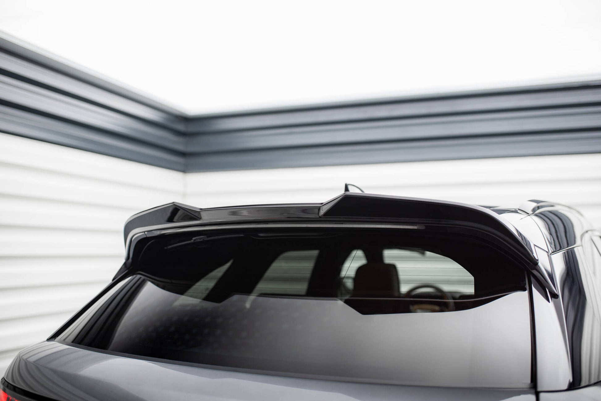 Maxton Spoiler CAP für 3D Land Rover Range Rover Velar R-Dynamic Mk1 schwarz Hochglanz