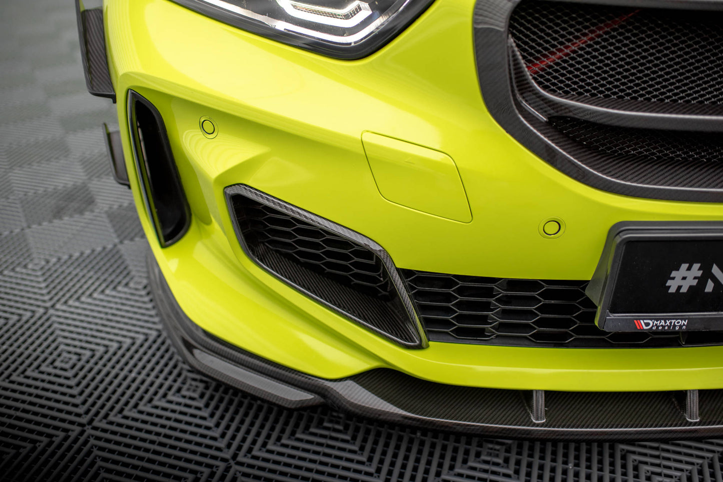 Maxton Carbon Fiber Front Bumper Side Vents BMW 1er F40 M-Paket/ M135i