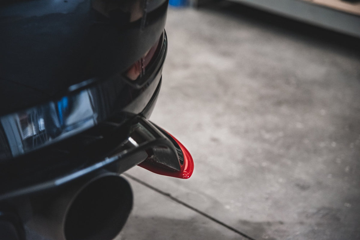 Maxton Heck Ansatz Flaps Diffusor für VW Golf 7 GTI TCR