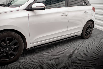 Maxton Seitenschweller Ansatz für Hyundai I20 Mk2 Facelift schwarz Hochglanz