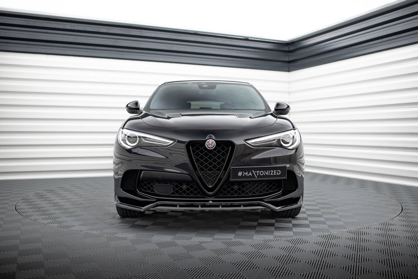 Maxton Front Ansatz für Alfa Romeo Stelvio Quadrifoglio Mk1 schwarz Hochglanz