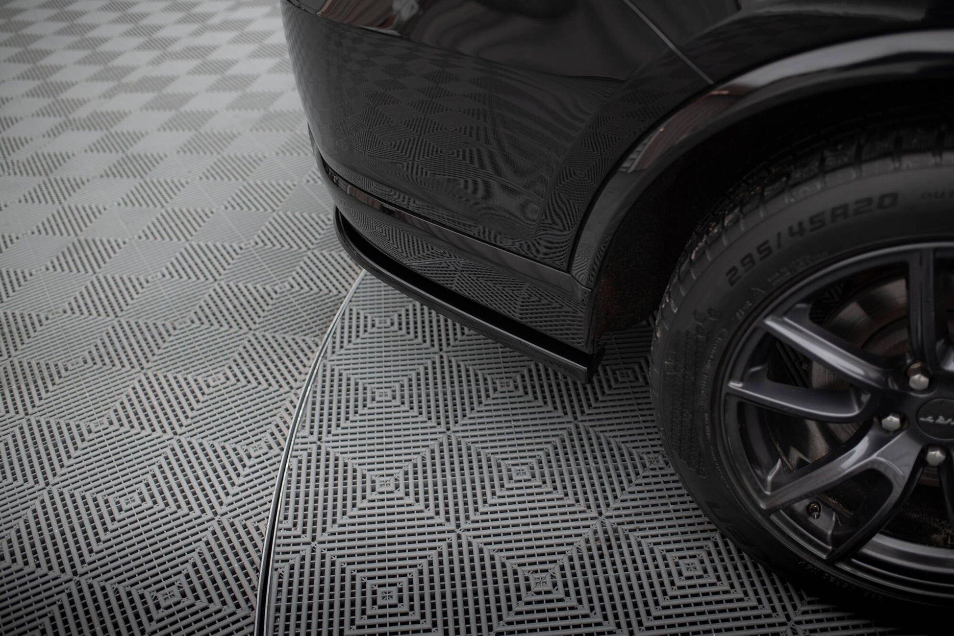 Maxton Heck Ansatz Flaps Diffusor für Dodge Durango SRT Mk3  schwarz Hochglanz