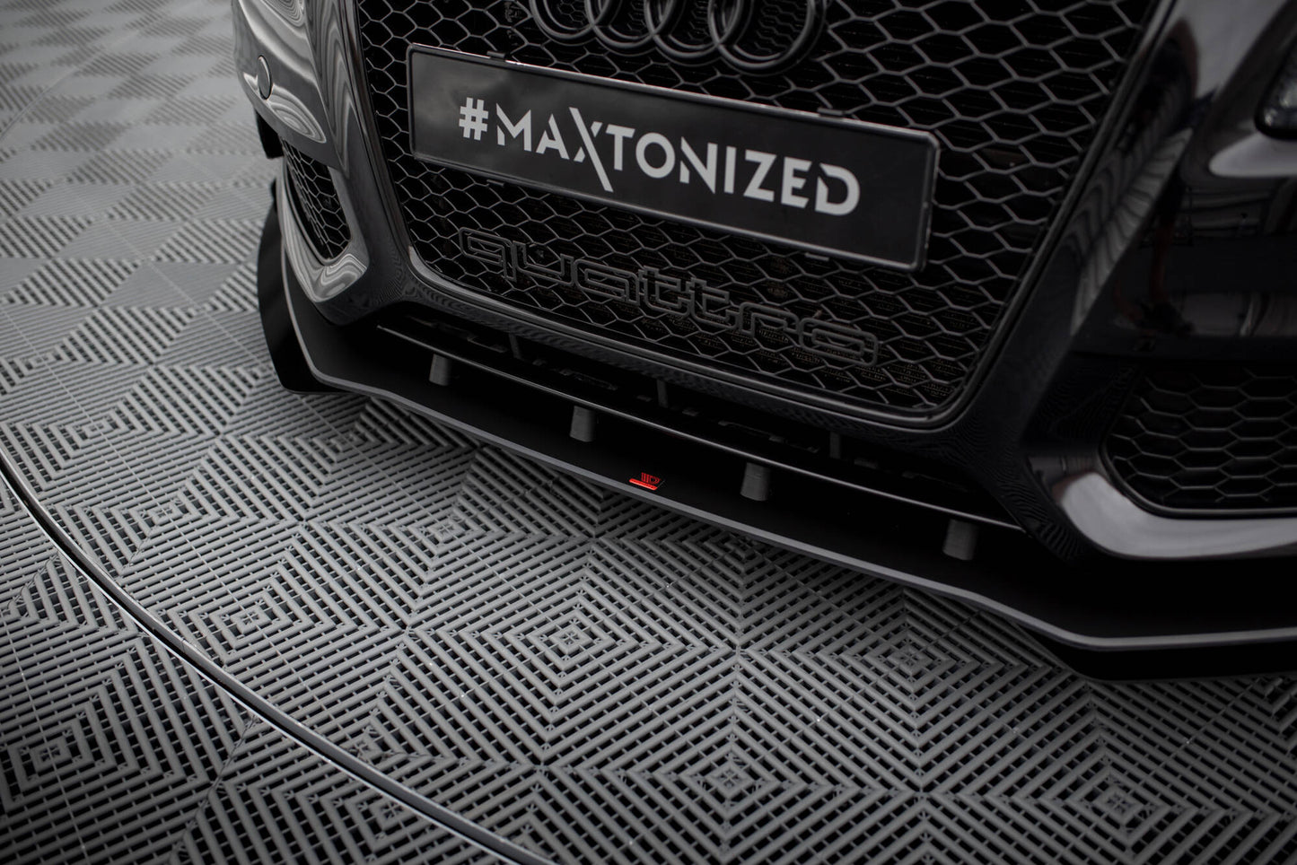 Maxton Street Pro Front Ansatz für +Flaps für + Flaps Audi S5 / A5 S-Line 8T schwarz Hochglanz