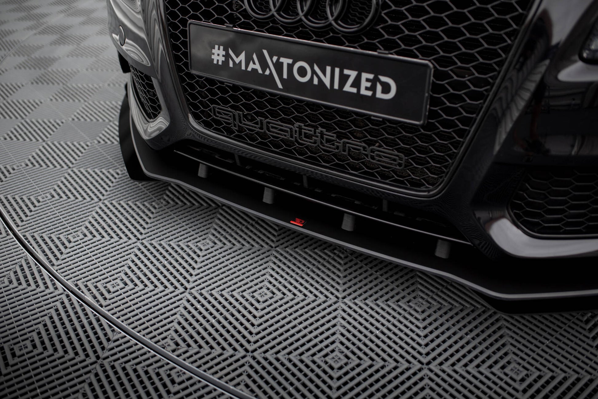 Maxton Street Pro Front Ansatz für +Flaps für + Flaps Audi S5 / A5 S-Line 8T schwarz Hochglanz