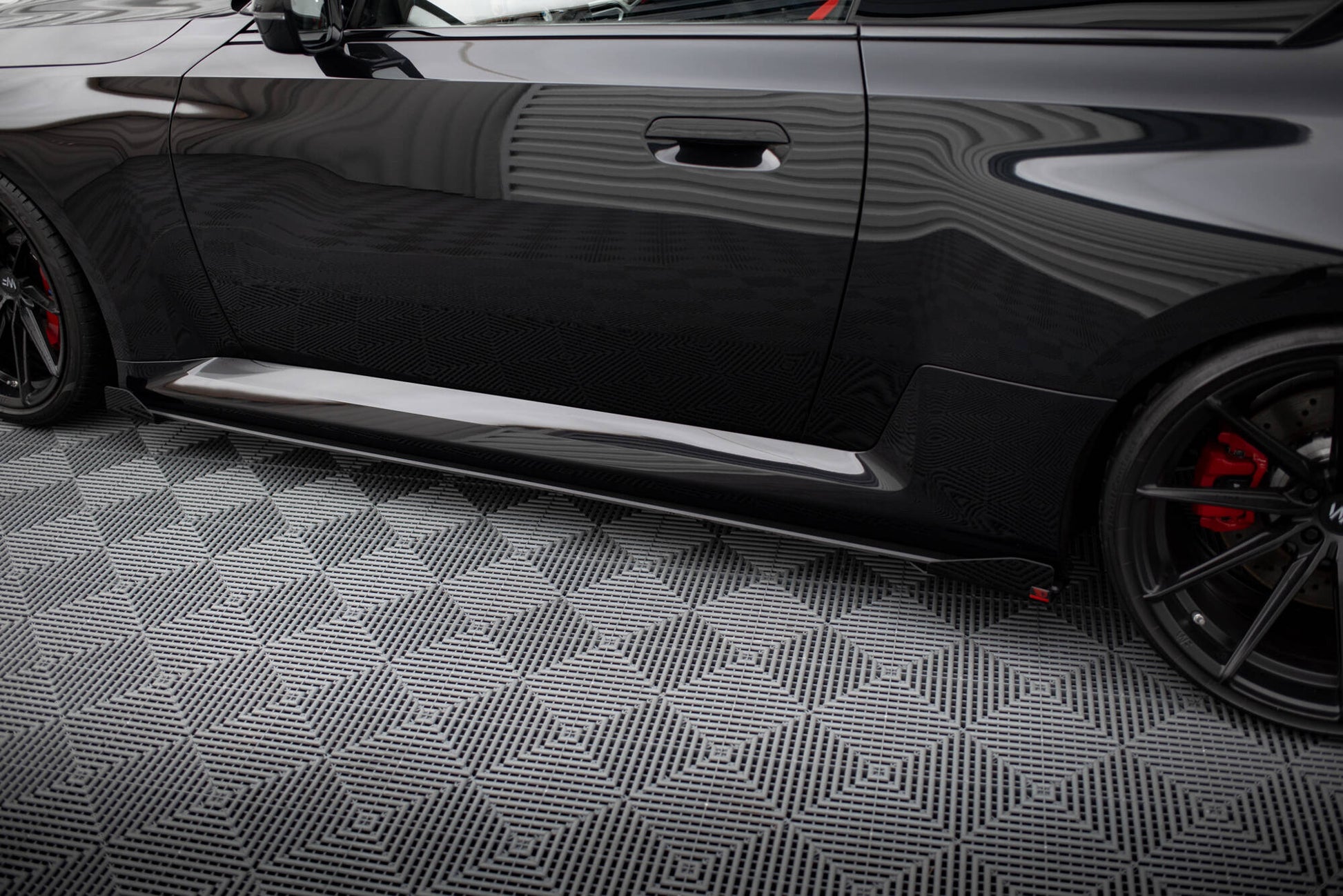 Maxton Street Pro Seitenschweller Ansatz für V.1 für + Flaps BMW M2 G87 schwarz Hochglanz