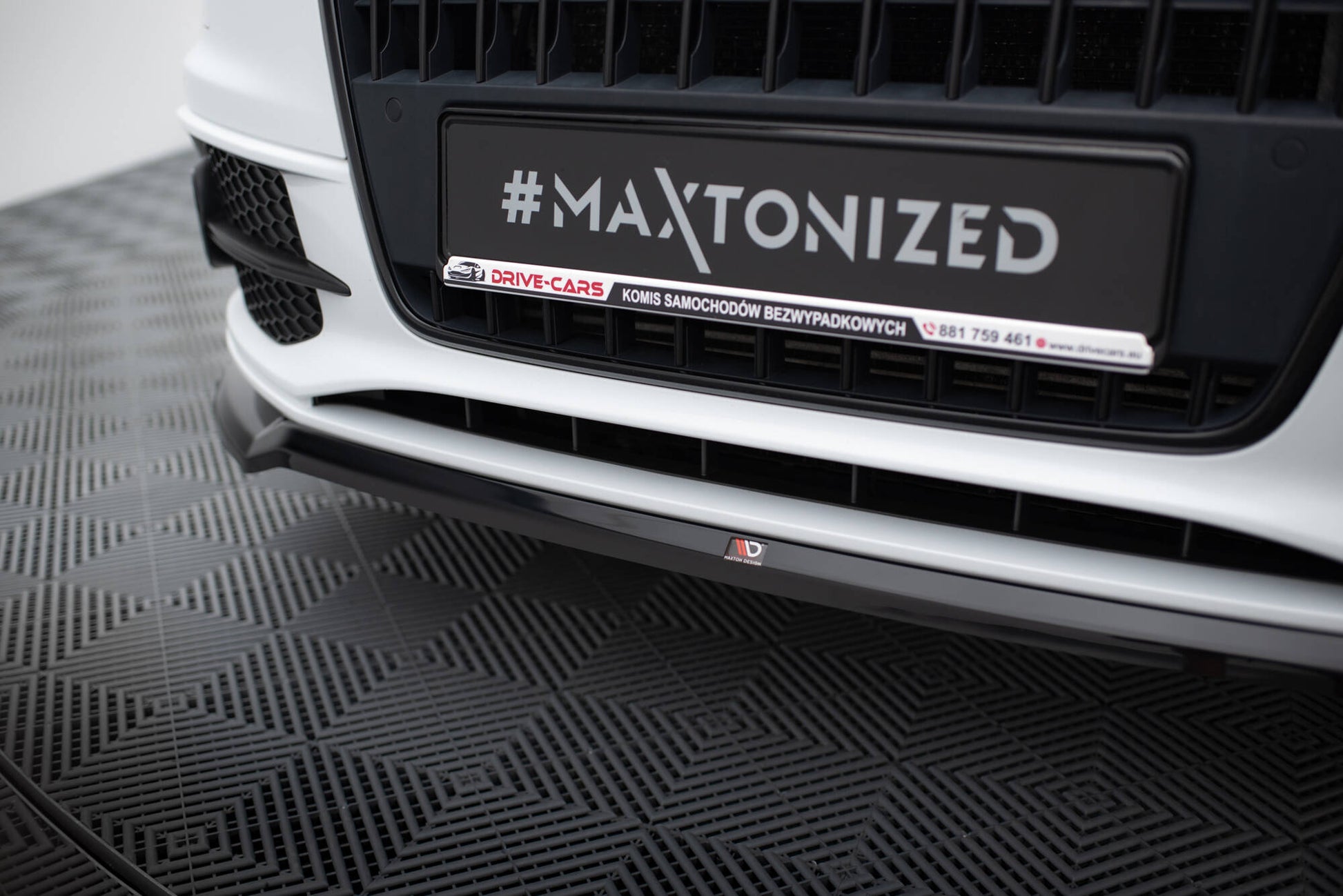 Maxton Front Ansatz V.2 für Audi Q3 S-line 8U schwarz Hochglanz