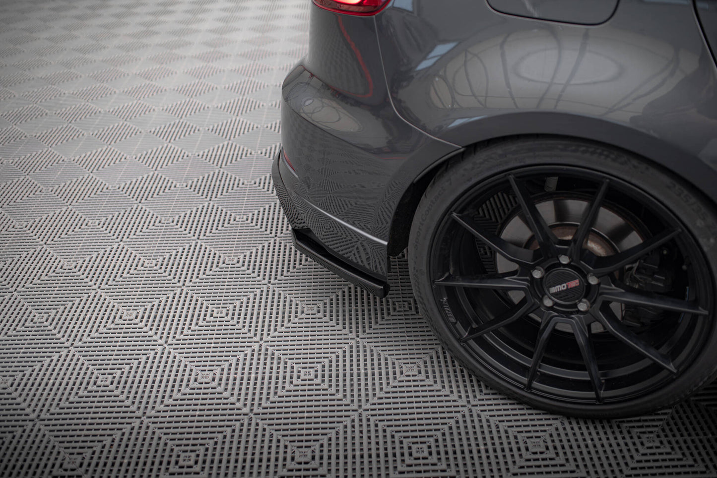 Maxton Heck Ansatz Flaps Diffusor V.2 für Audi S3 / A3 S-Line Sportback 8V Facelift schwarz Hochglanz
