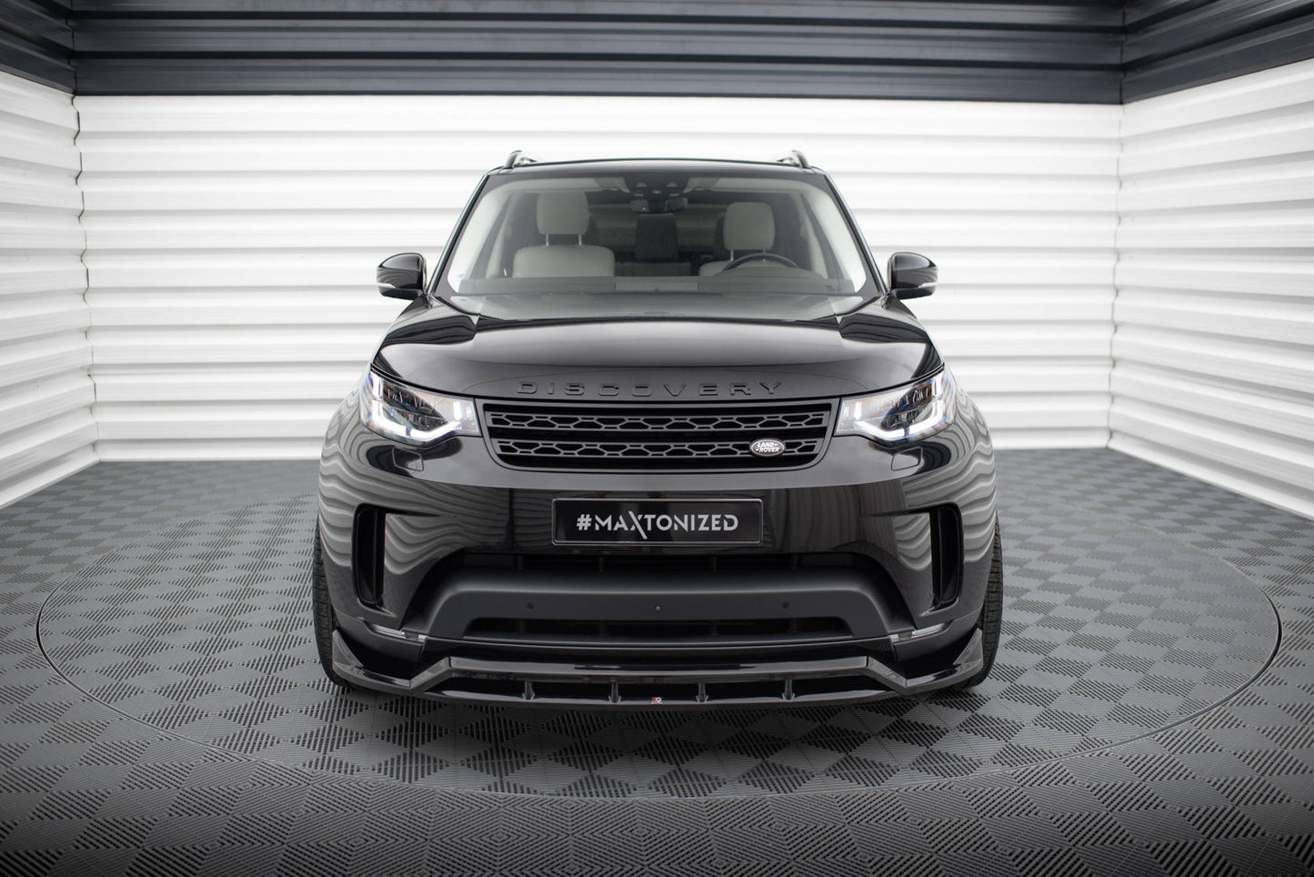 Maxton Front Ansatz für Land Rover Discovery HSE Mk5 schwarz Hochglanz
