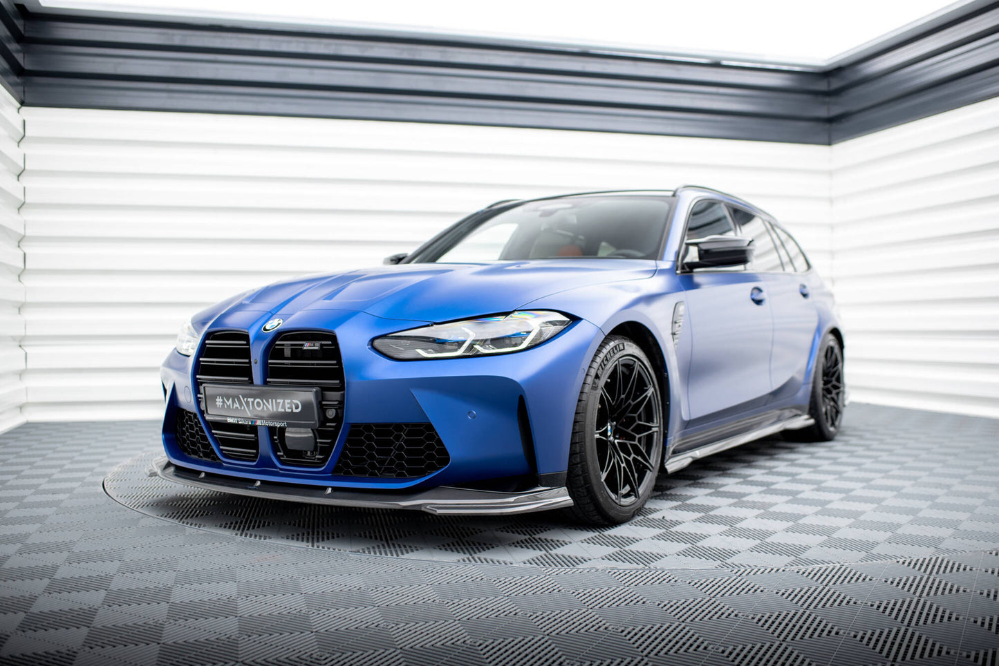 Maxton Set of Carbon Fiber Splitters BMW M3 G81 Touring schwarz matt