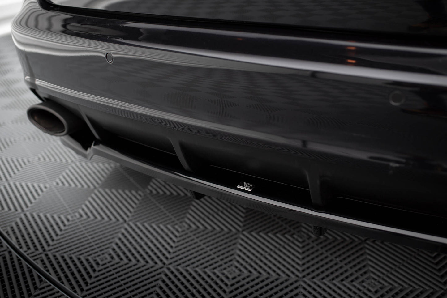 Maxton Mittlerer Diffusor Heck Ansatz DTM Look für Audi RS6 Avant C6 schwarz Hochglanz