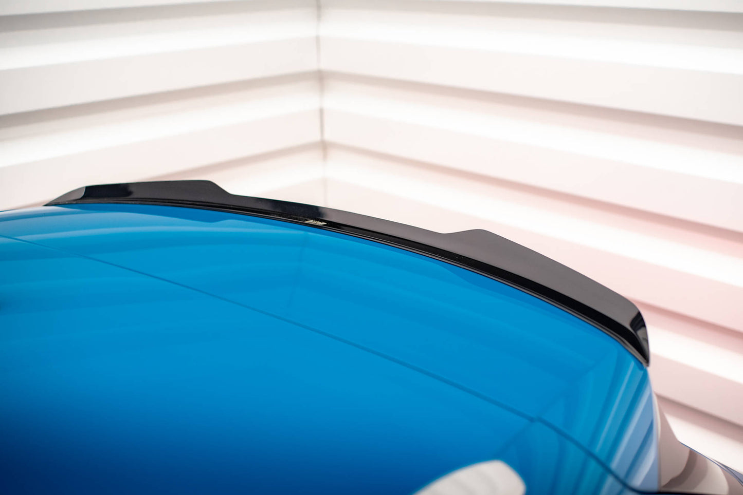Maxton Spoiler CAP für Audi e-tron schwarz Hochglanz