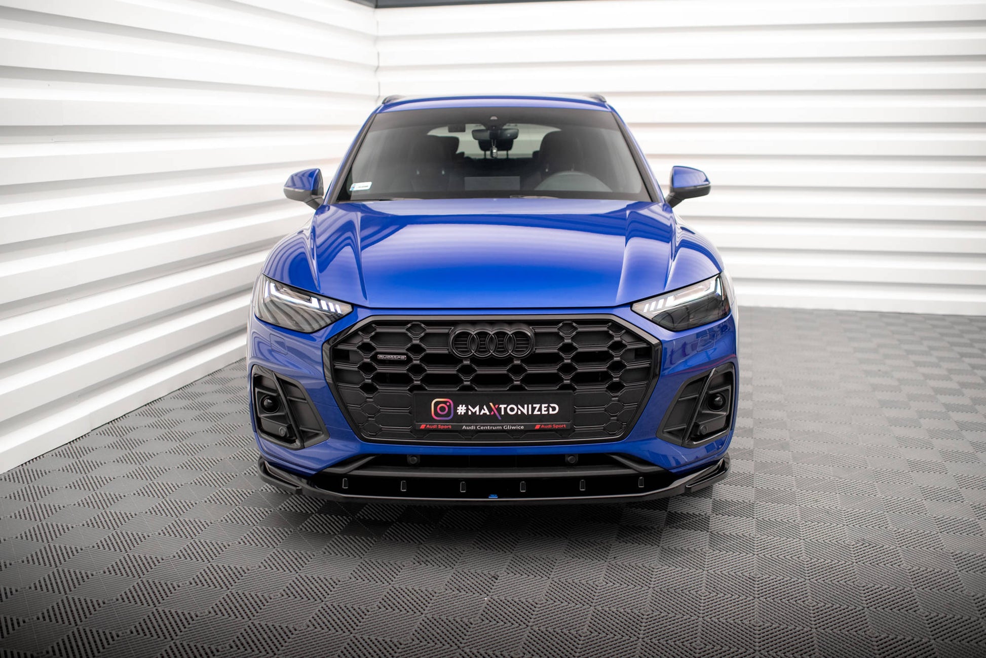 Maxton Front Ansatz V.2 für Audi SQ5 / Q5 S-Line SUV / Sportback Mk2 Facelift schwarz Hochglanz