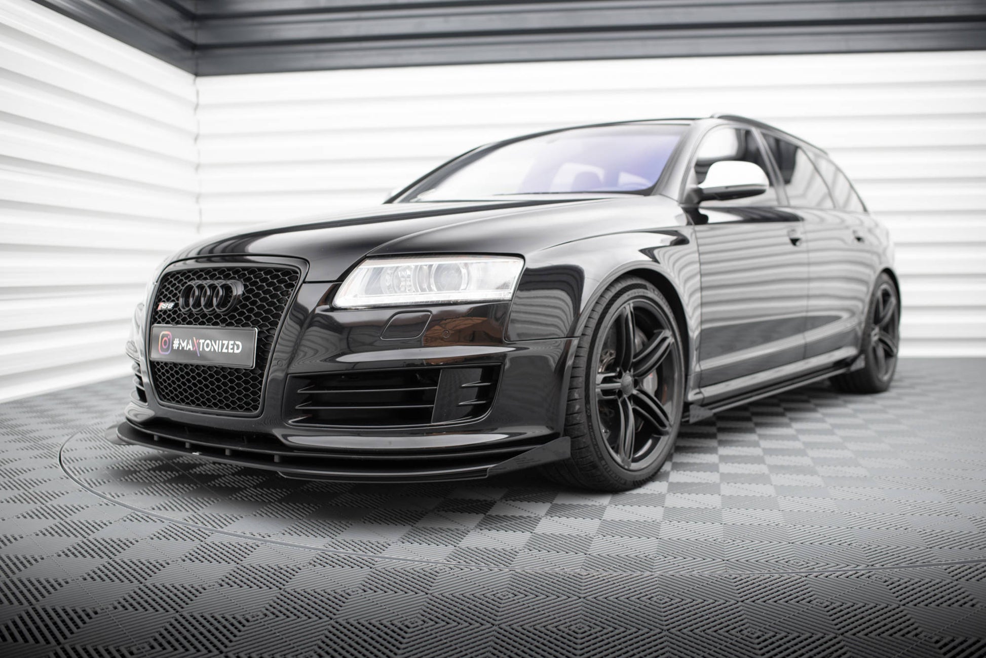 Maxton Front Flaps Audi RS6 Avant C6 schwarz Hochglanz