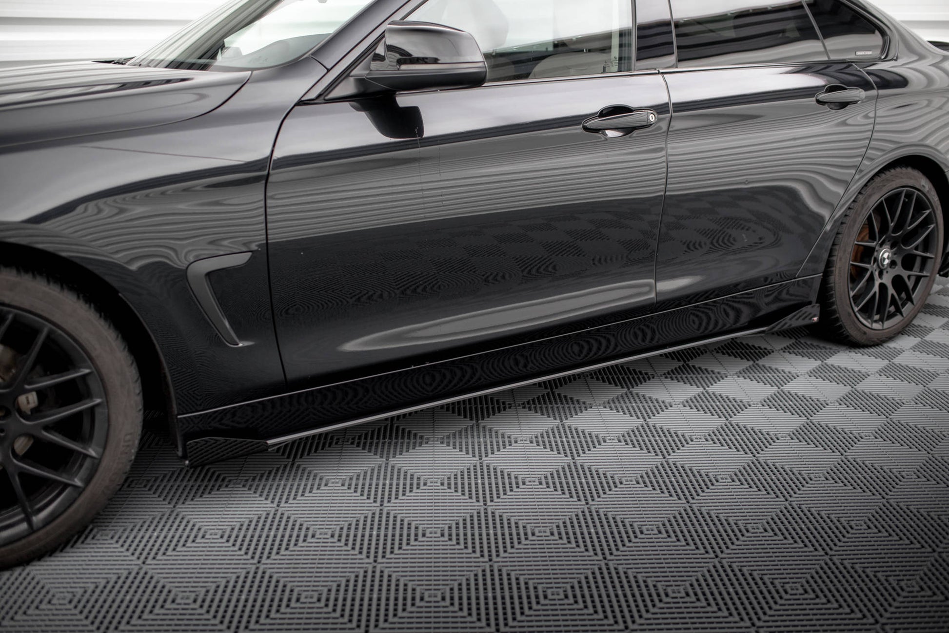 Maxton Street Pro Seitenschweller Ansatz für + Flaps BMW 4er Gran Coupe F36 schwarz Hochglanz