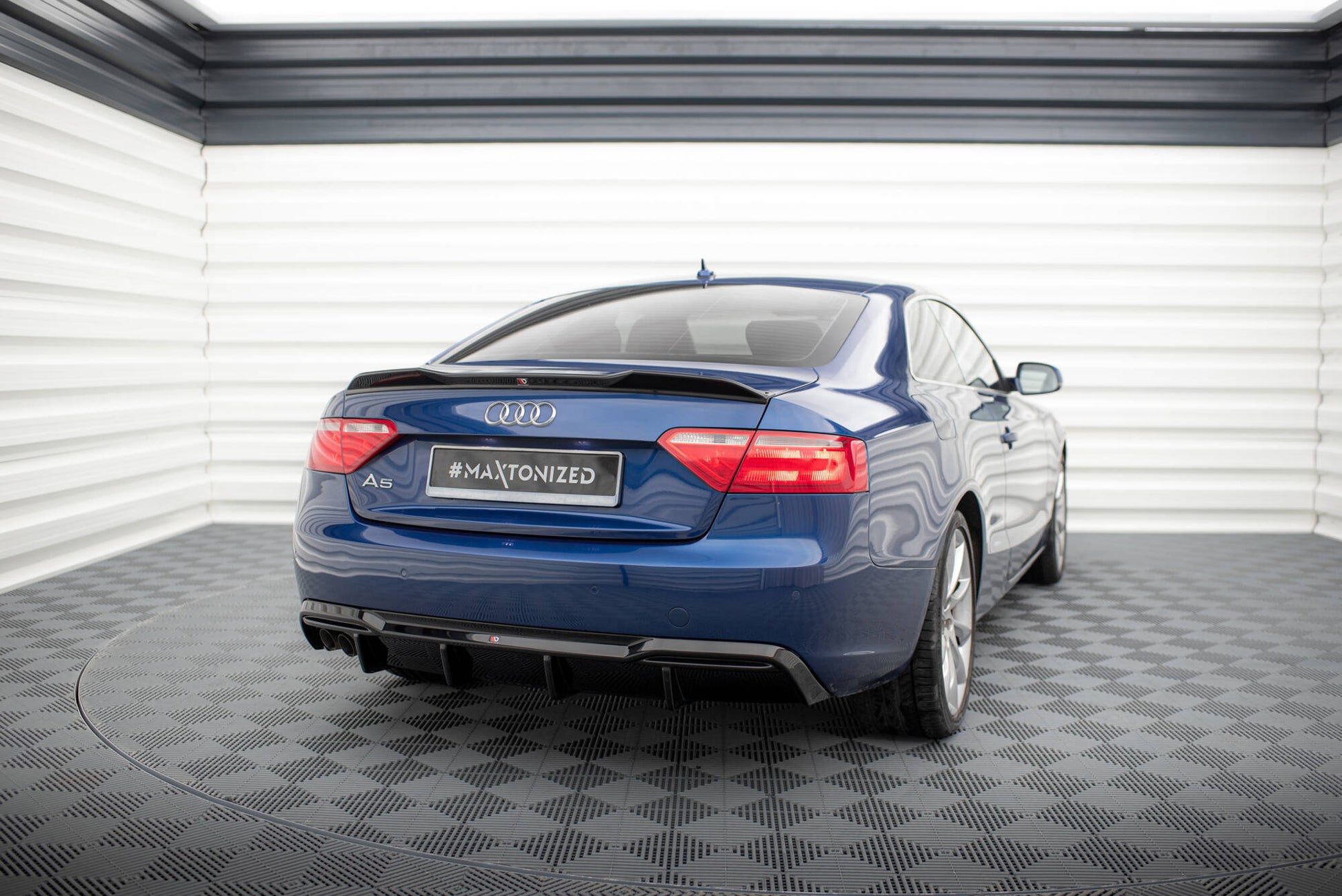 Maxton Spoiler CAP für 3D Audi A5 Coupe 8T schwarz Hochglanz