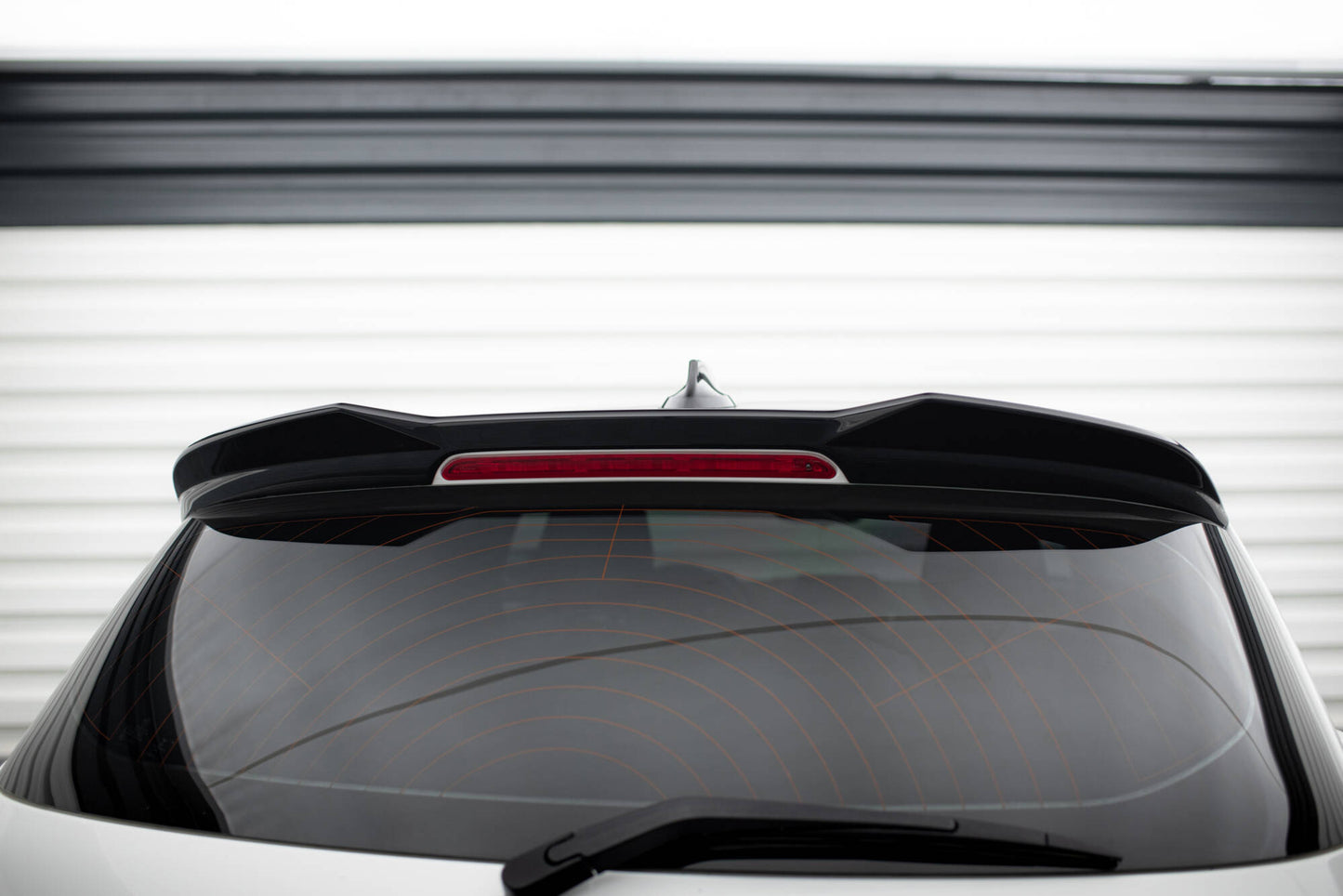 Maxton Spoiler CAP für 3D BMW 1er M-Paket / M140i / Standard F20  schwarz Hochglanz