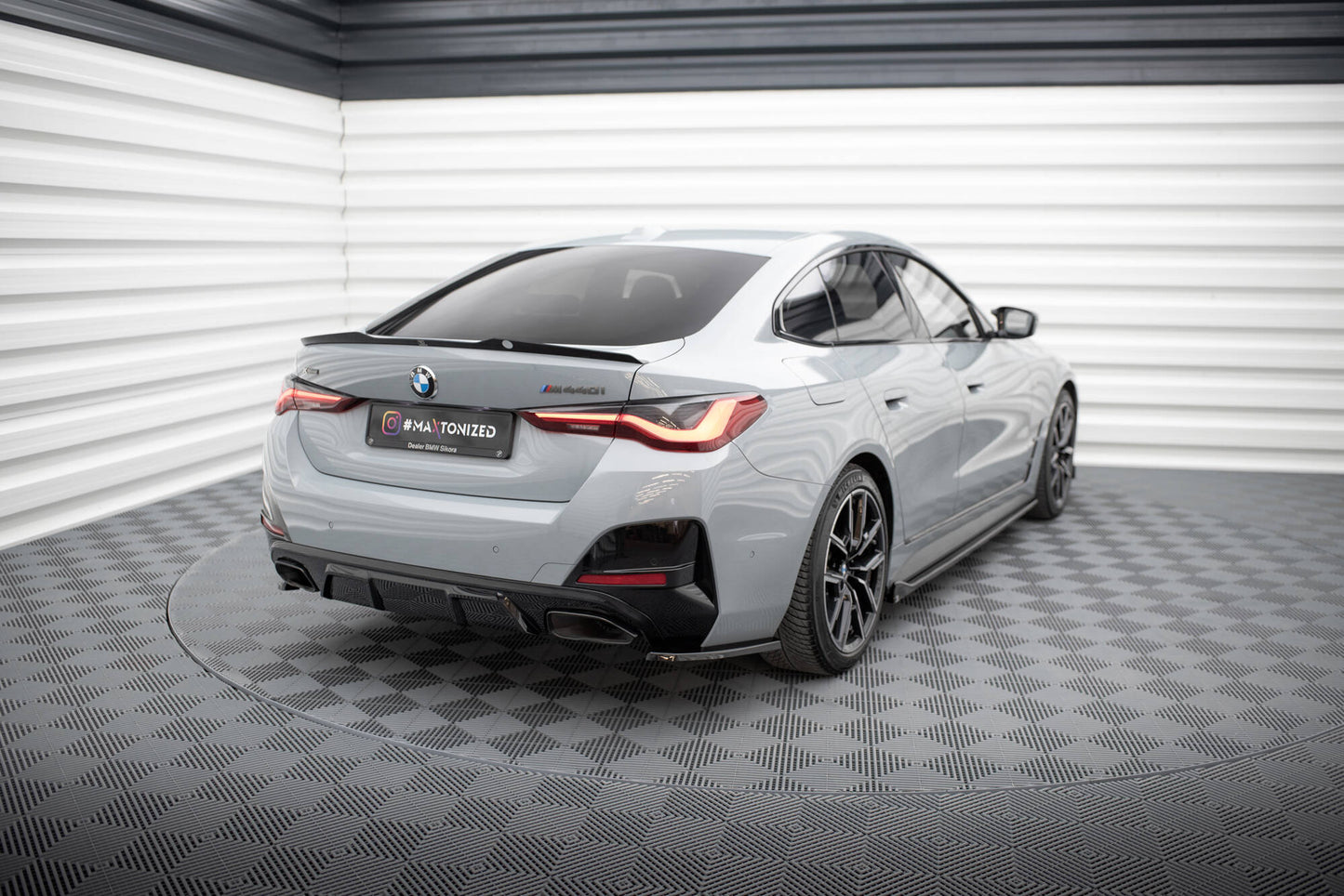 Maxton Heck Ansatz Flaps Diffusor V.1 für BMW M440i Gran Coupe G26 schwarz Hochglanz