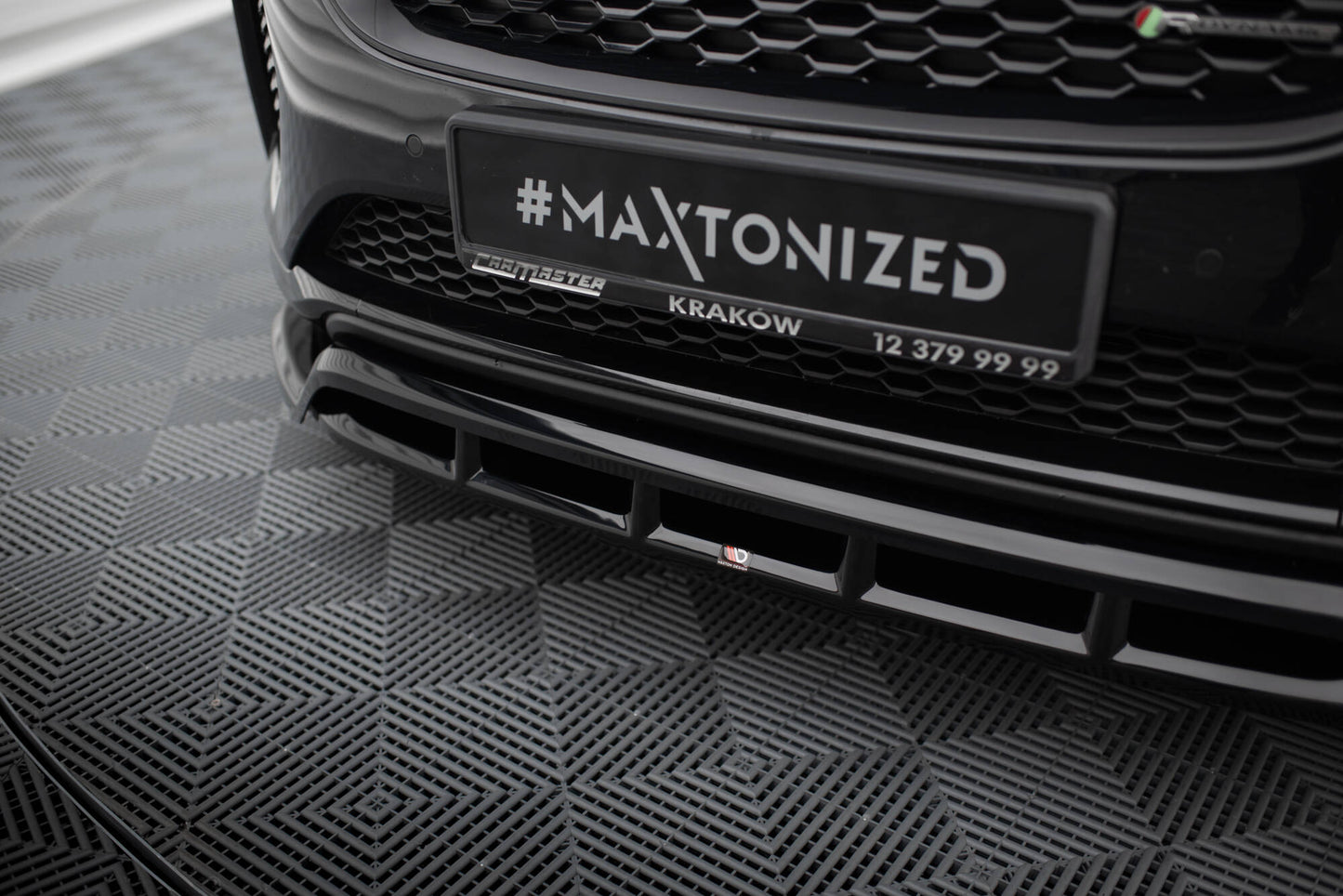 Maxton Front Ansatz für Jaguar E-Pace R-Dynamic Mk1 schwarz Hochglanz