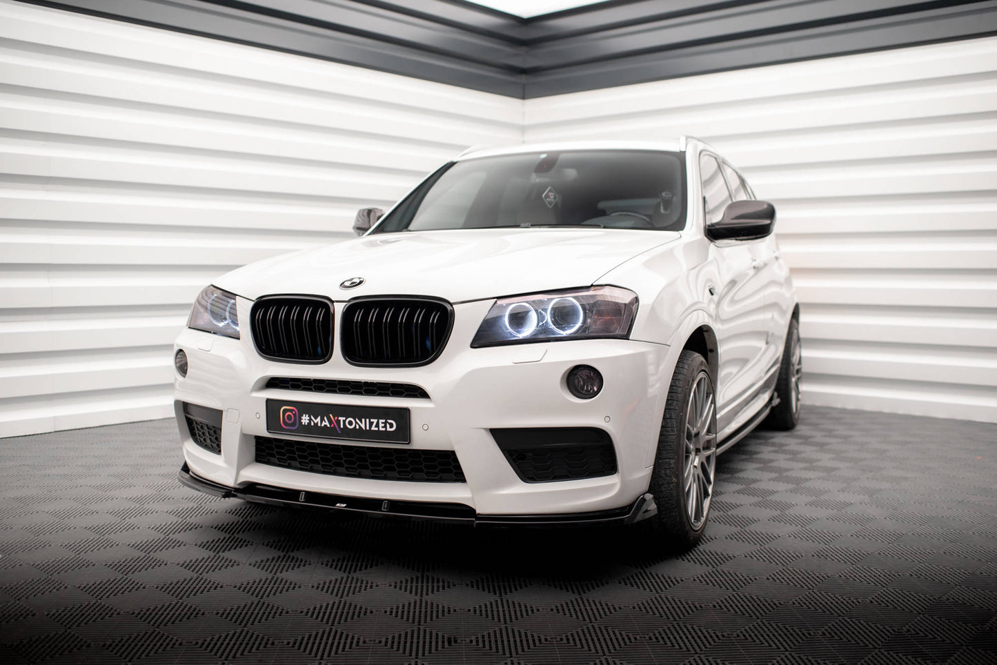 Maxton Front Ansatz für BMW X3 M-Paket F25 schwarz Hochglanz