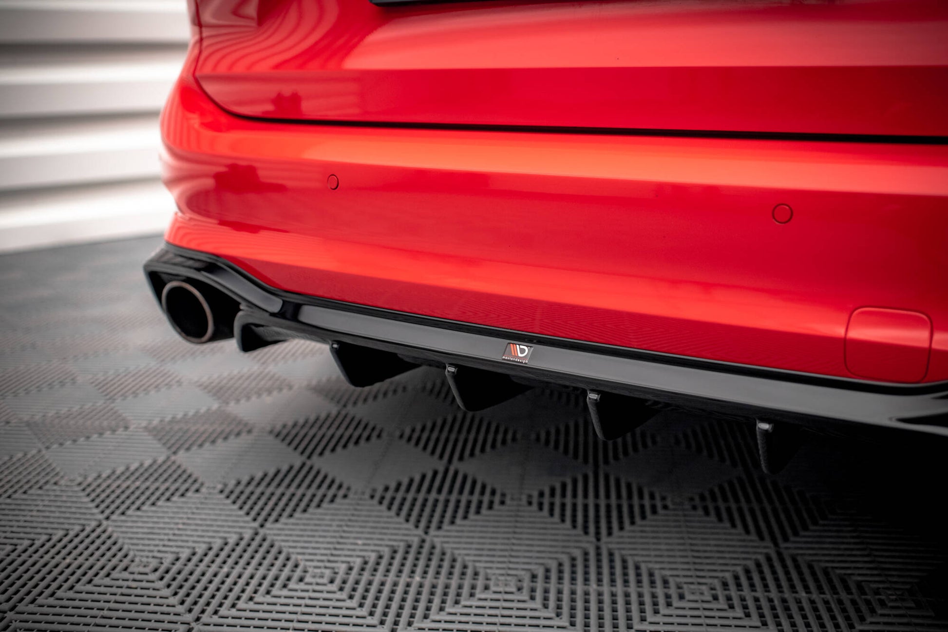 Maxton Diffusor Heck Ansatz V.2 für Ford Focus Kombi ST Mk4 schwarz Hochglanz