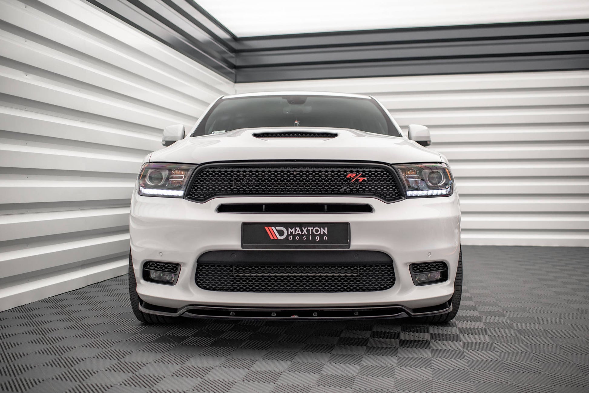 Maxton Front Ansatz V.1 für Dodge Durango RT / SRT Mk3 Facelift schwarz Hochglanz