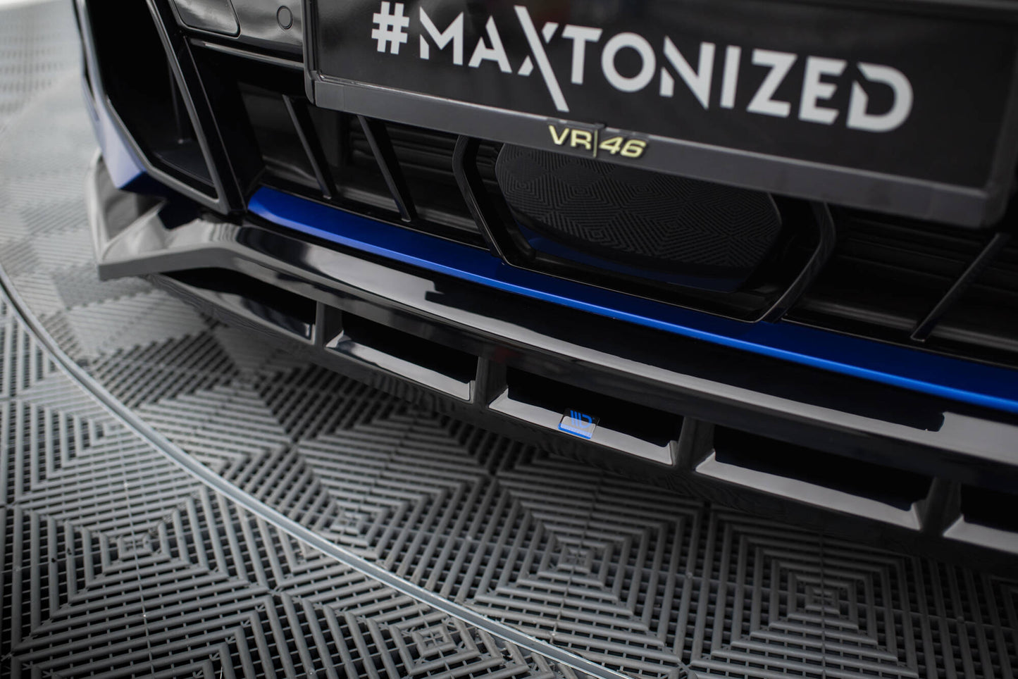 Maxton Front Ansatz V.2 für BMW X5 M-Paket G05 Facelift schwarz Hochglanz