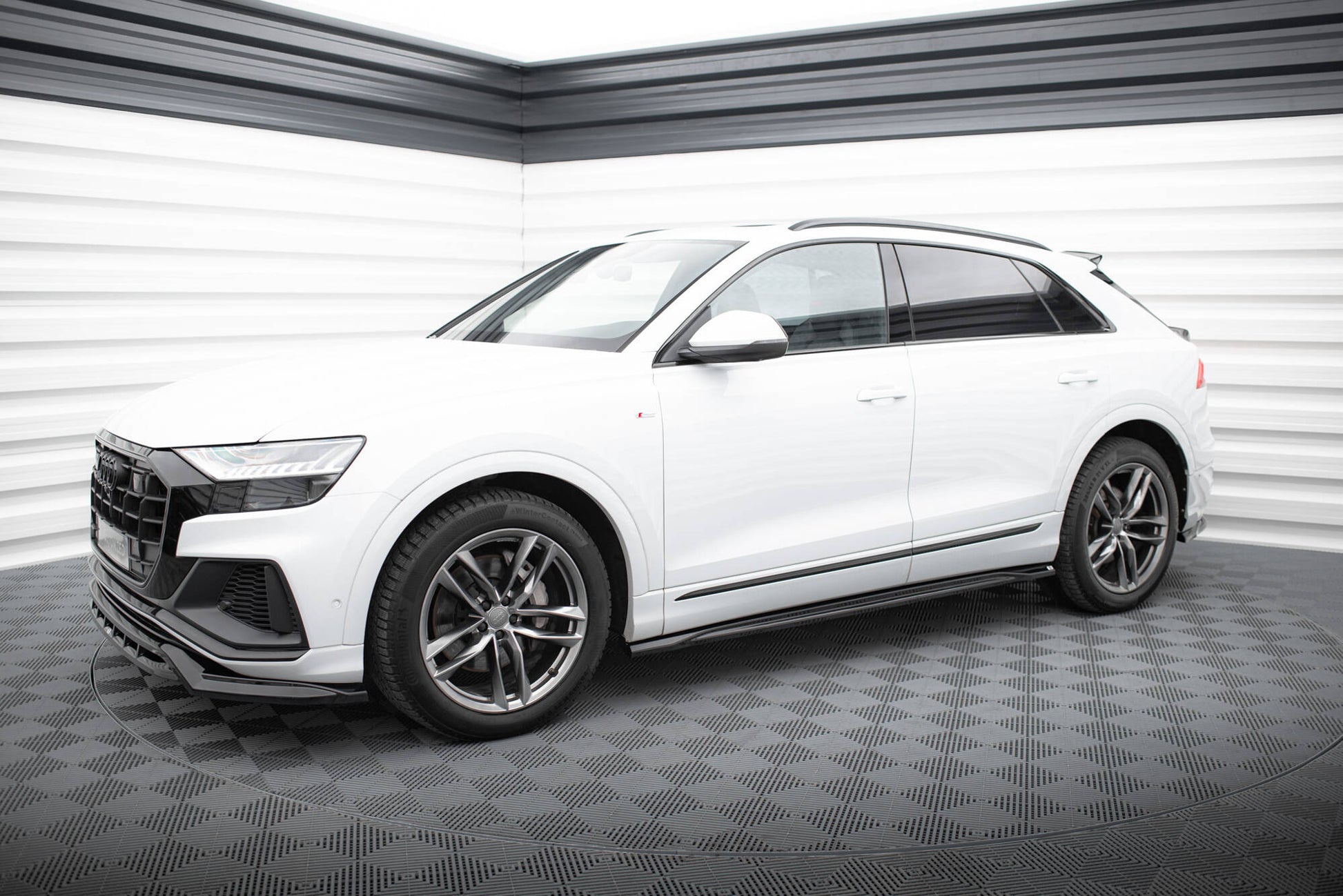 Maxton Seitenschweller Ansatz für V.2 für Audi SQ8 / Q8 S-Line Mk1 schwarz Hochglanz
