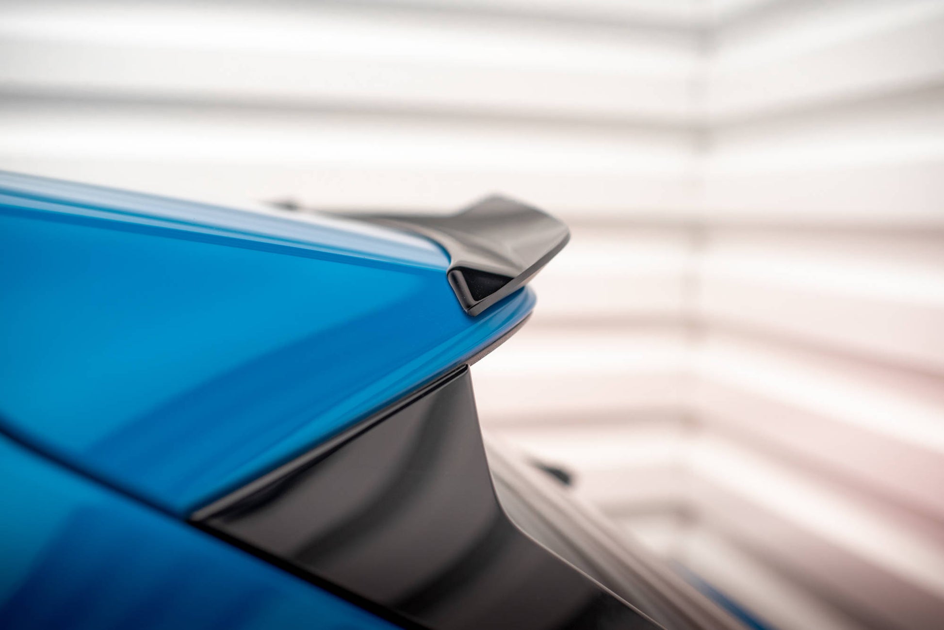 Maxton Spoiler CAP für Audi e-tron schwarz Hochglanz