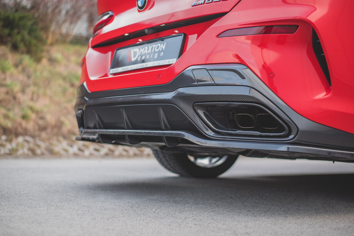 Maxton Mittlerer Diffusor Heck Ansatz DTM Look für BMW 8 Coupe M-Paket G15 schwarz Hochglanz