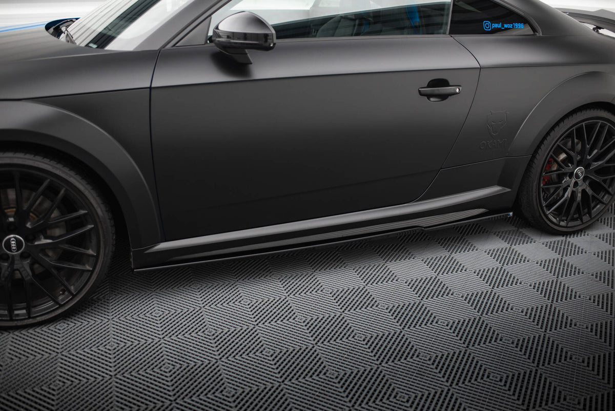 Maxton Seitenschweller Ansatz für Audi TT S 8S Facelift schwarz Hochglanz
