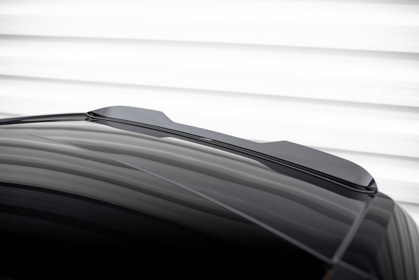 Maxton Spoiler CAP für BMW iX M-Paket i20 schwarz Hochglanz