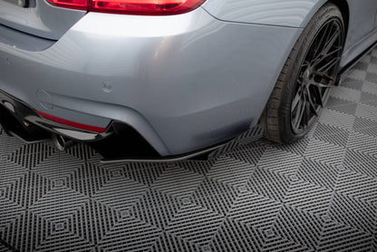 Maxton Hintere Seiten Flaps für BMW 4er35i Coupe M-Paket F32 schwarz Hochglanz