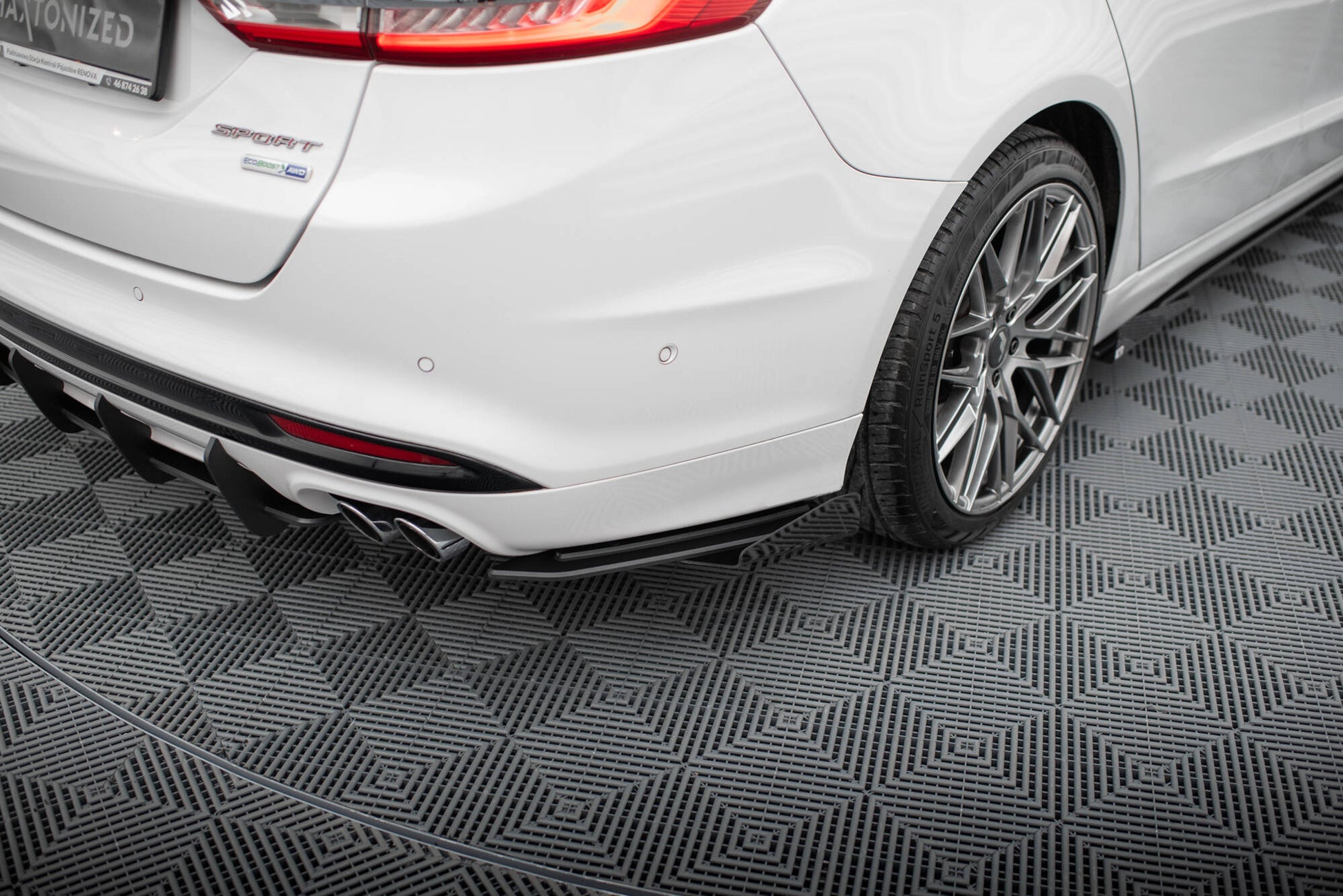 Maxton Street Pro Heck Ansatz Flaps Diffusor +Flaps für Ford Mondeo Sport Mk5 Facelift / Fusion Sport Mk2 Facelift schwarz...