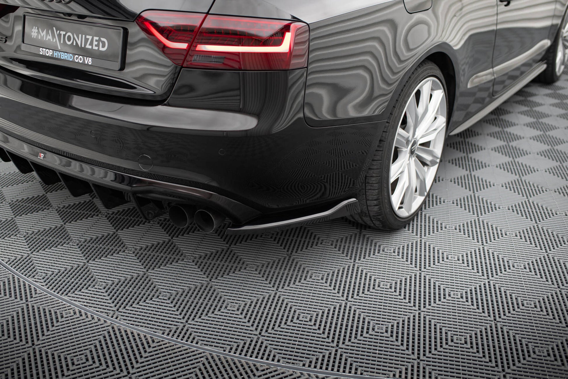 Maxton Heck Ansatz Flaps Diffusor V.2 für Audi S5 / A5 S-Line Coupe / Cabriolet 8T schwarz Hochglanz