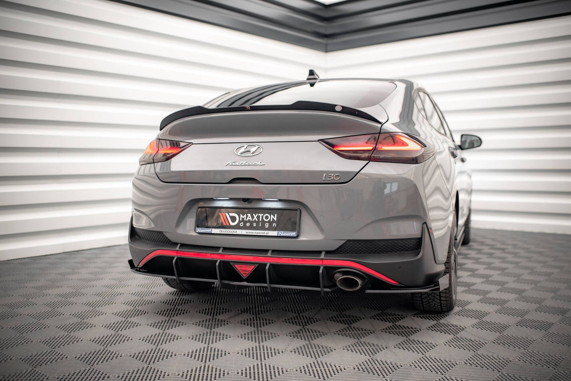 Maxton Street Pro Heck Ansatz Flaps Diffusor +Flaps für Hyundai I30 Fastback N-Line Mk3 Facelift schwarz Hochglanz