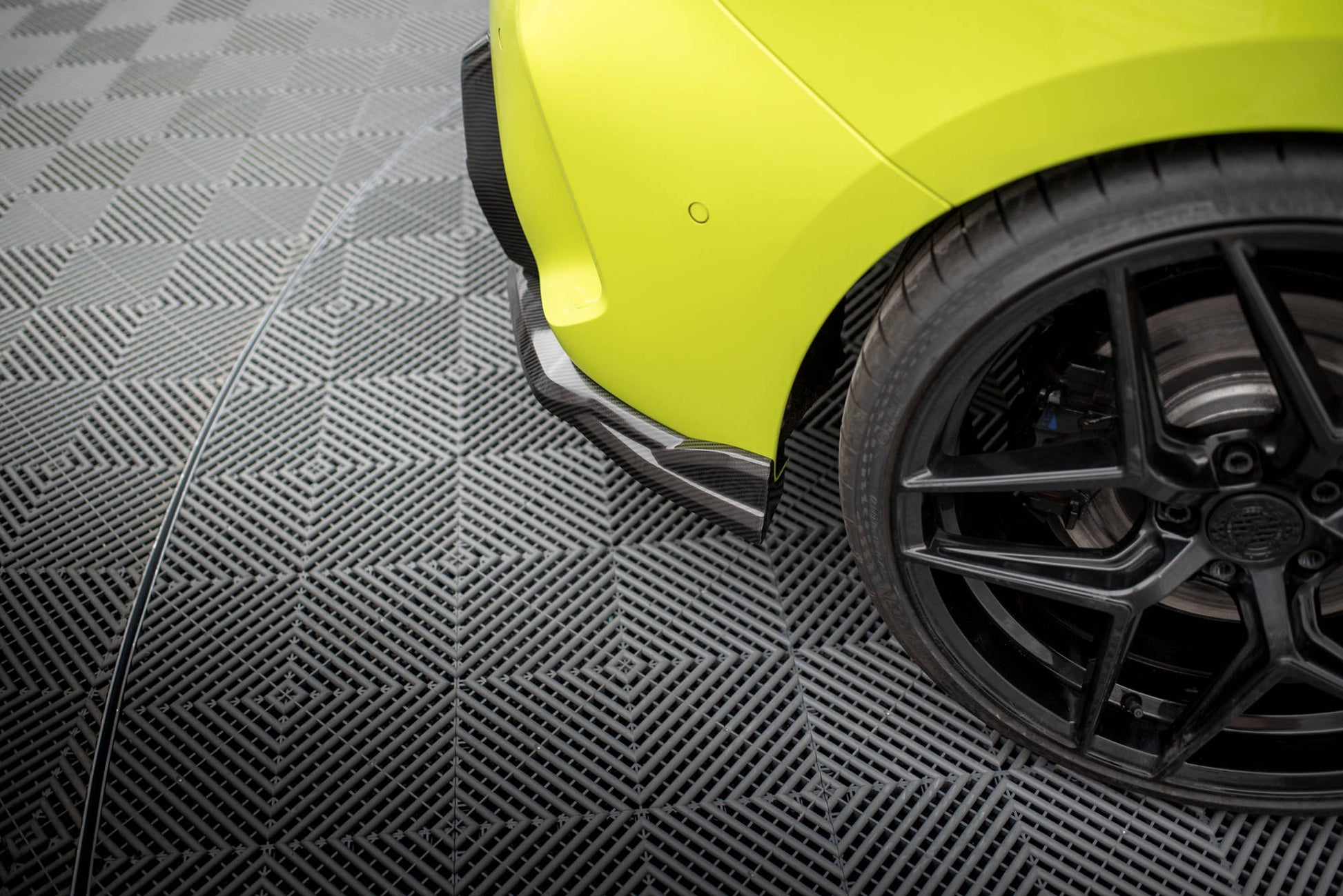 Maxton Carbon Fiber Heck Ansatz Flaps Diffusor für BMW 1er F40 M-Paket/ M135i