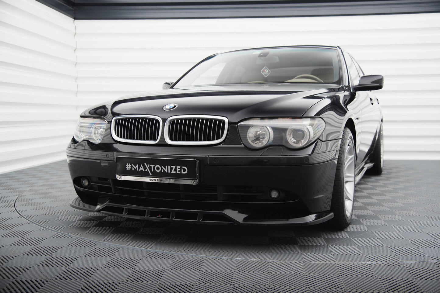 Maxton Front Ansatz für BMW 7 E65 schwarz Hochglanz