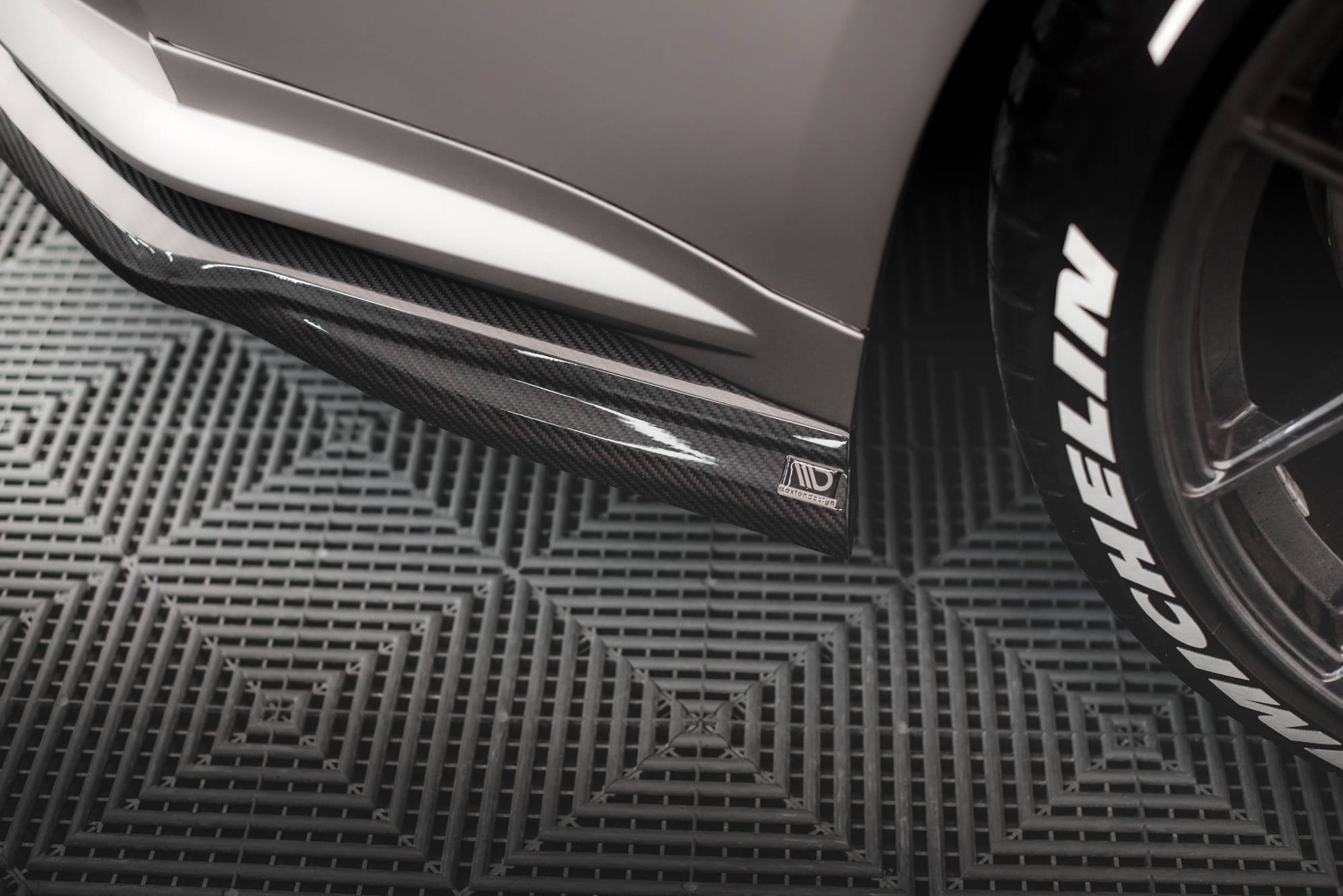 Maxton Carbon Fiber Heck Ansatz Flaps Diffusor für BMW M4 G82
