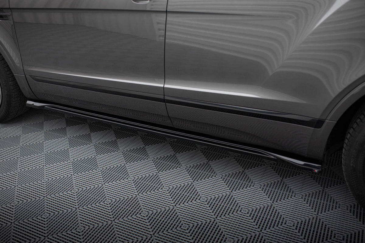 Maxton Seitenschweller Ansatz für Bentley Bentayga Mk1  schwarz Hochglanz