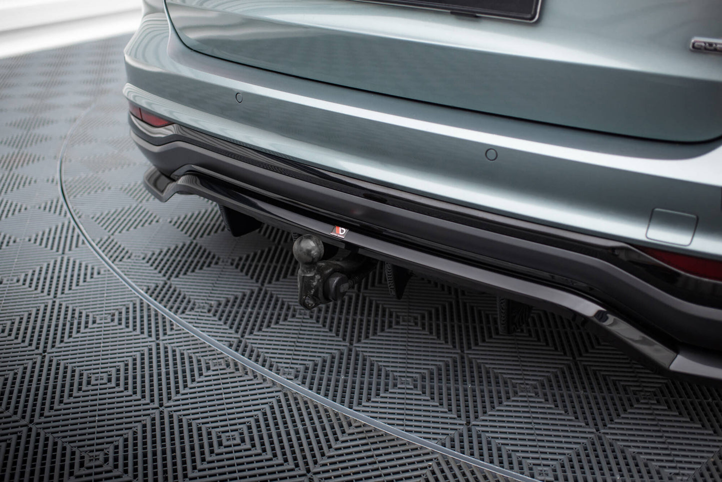 Maxton Mittlerer Diffusor Heck Ansatz DTM Look für Audi A6 Allroad C8 schwarz Hochglanz