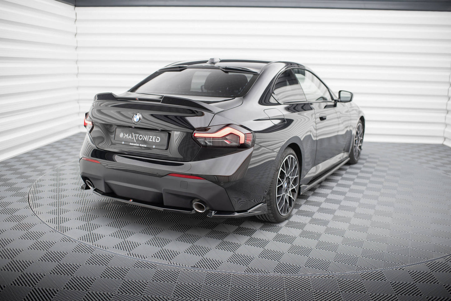 Maxton Heck Ansatz Flaps Diffusor V.2 für BMW 2 Coupe G42 schwarz Hochglanz
