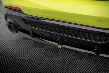 Maxton Mittlerer Diffusor Heck Ansatz V.2 für BMW M135i F40 schwarz Hochglanz