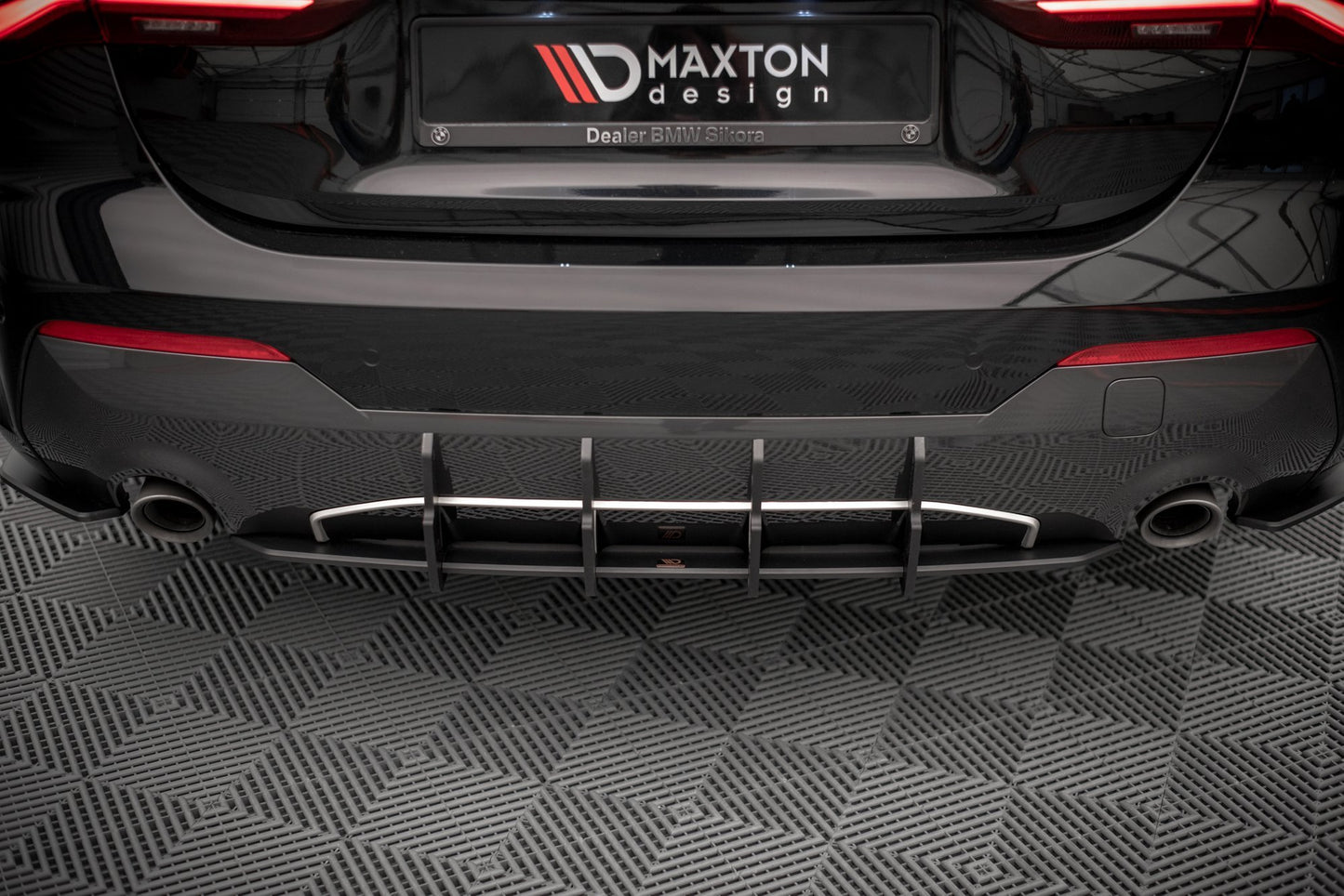 Maxton Street Pro Heckschürze für BMW 4er M-Paket G22