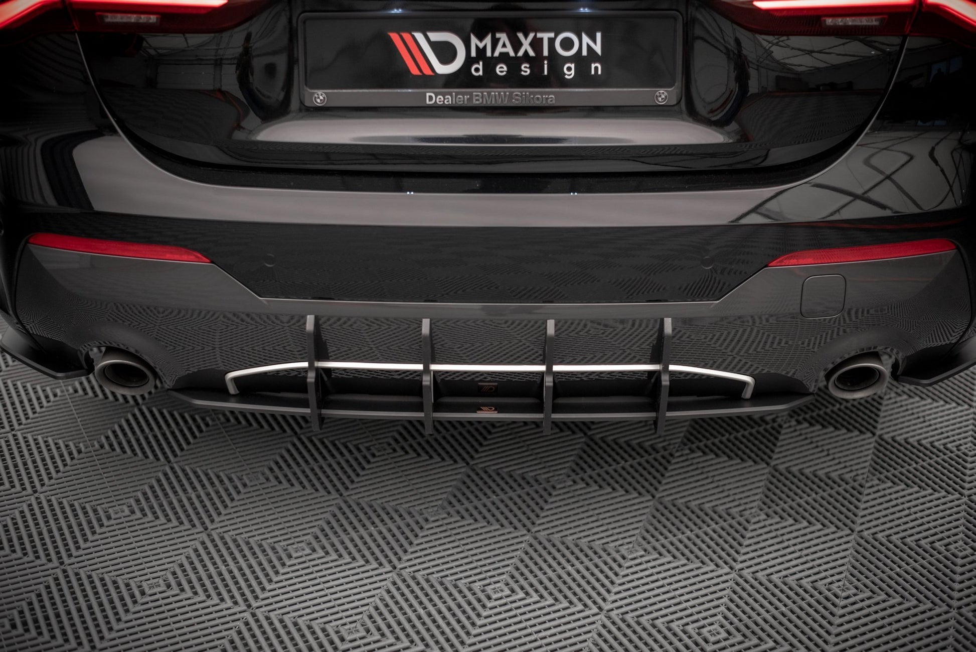 Maxton Street Pro Heckschürze für BMW 4er M-Paket G22