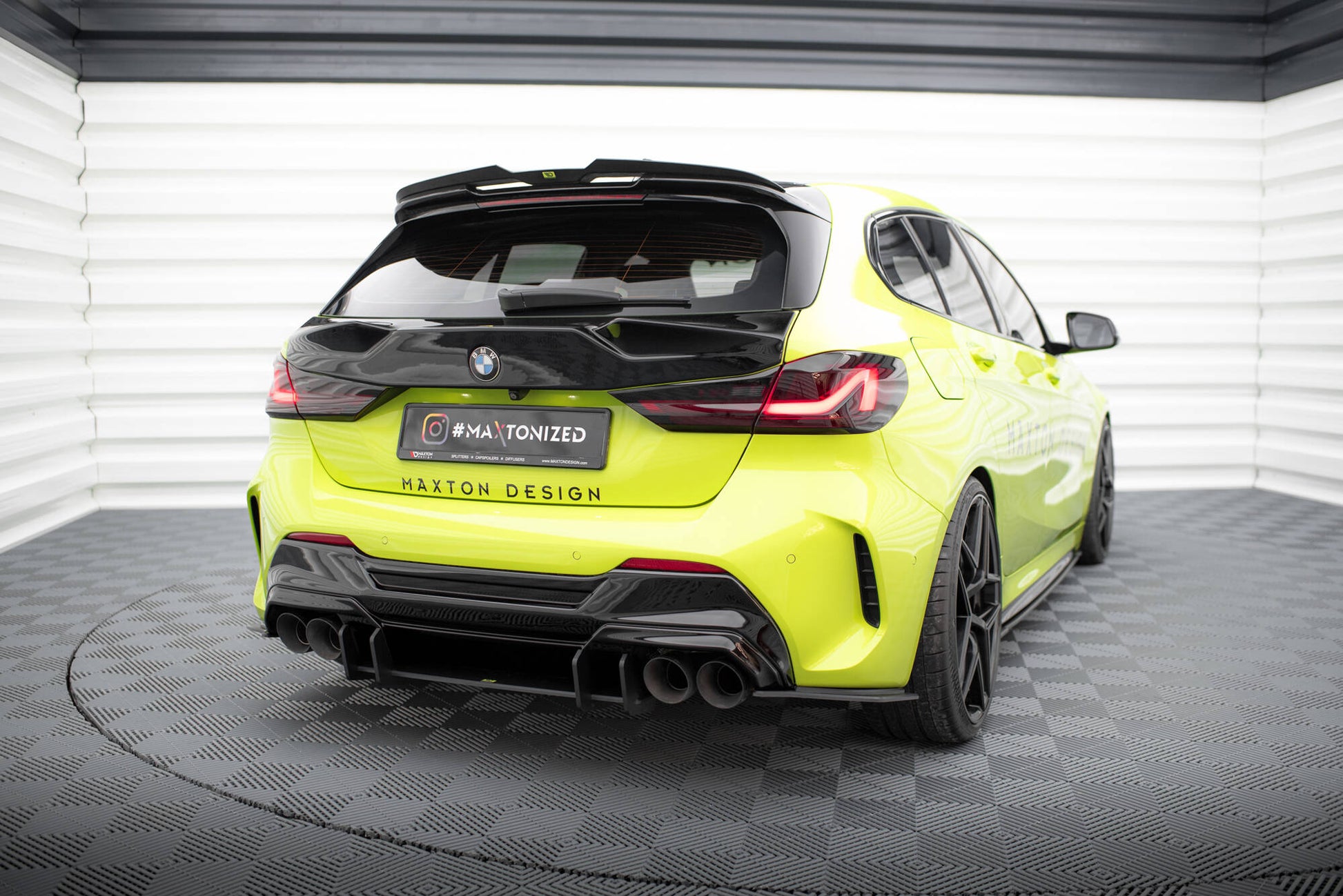 Maxton Street Pro Heck Ansatz Flaps Diffusor V.2 für BMW 1er F40 M-Paket / M135i