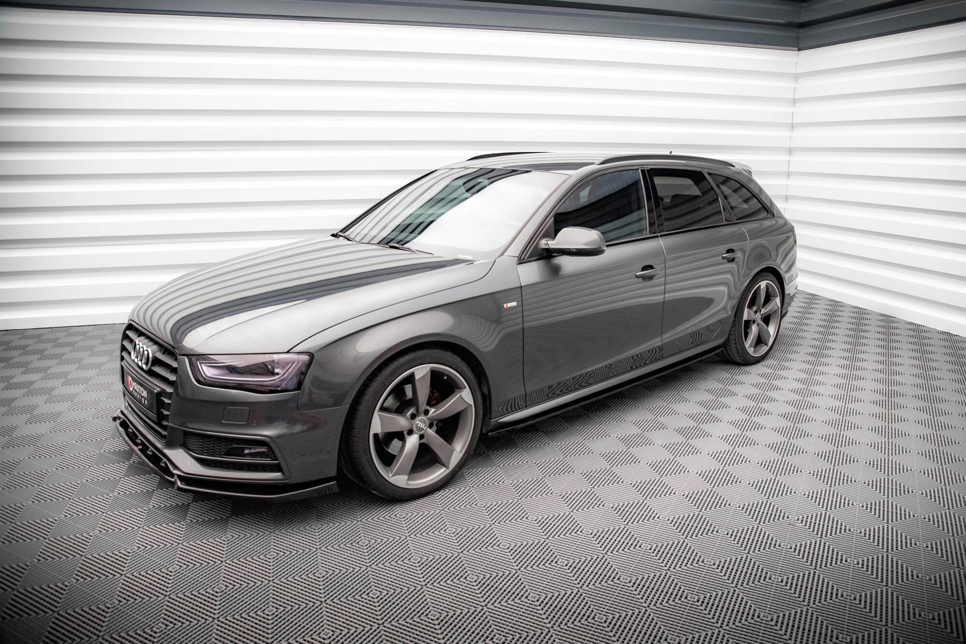 Maxton Seitenschweller Ansatz für V.2 für Audi A4 / A4 S-Line / S4 B8  schwarz Hochglanz