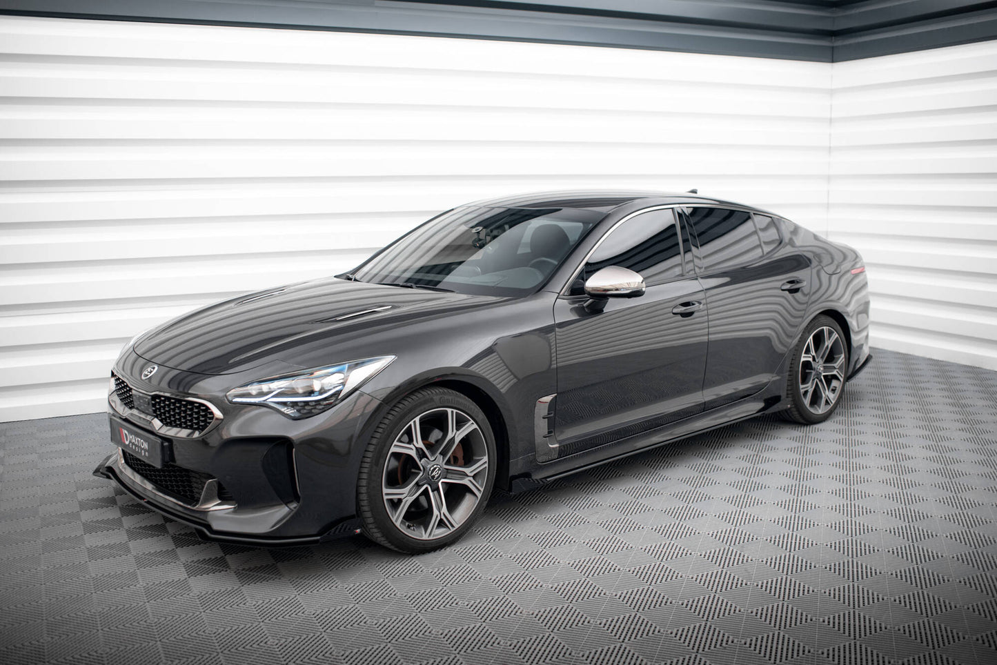 Maxton Side Flaps Kia Stinger GT / GT-Line / Standard Mk1 schwarz Hochglanz