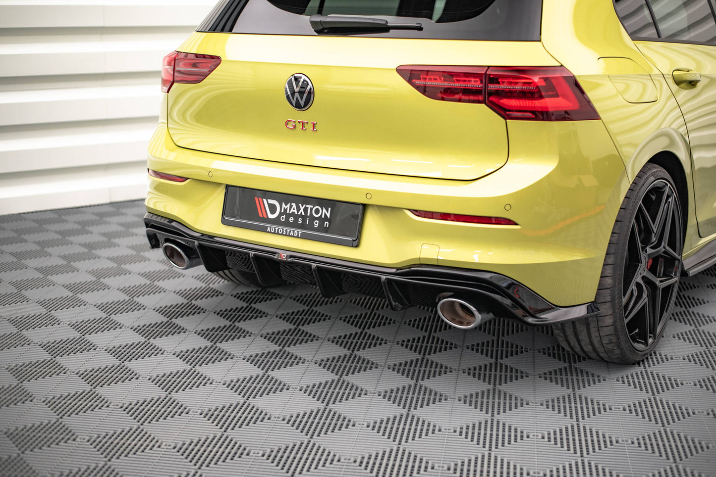 Maxton Diffusor Heck Ansatz für Volkswagen Golf 8 GTI Clubsport