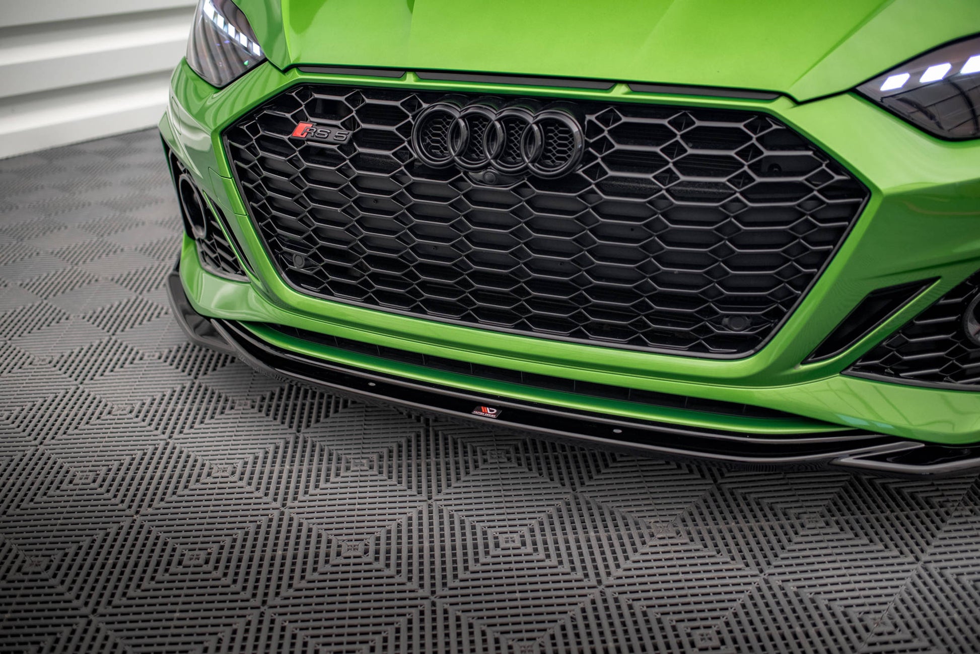 Maxton Front Ansatz V.1 +Flaps für Audi RS5 F5 Facelift