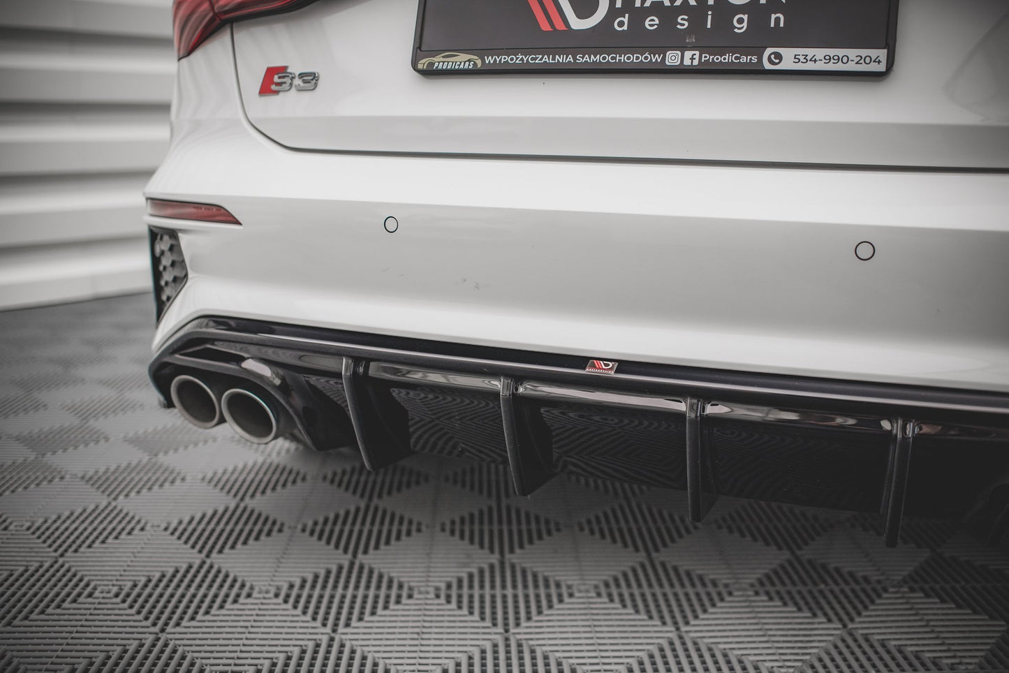 Maxton Diffusor Heck Ansatz für Audi S3 Sportback 8Y schwarz Hochglanz